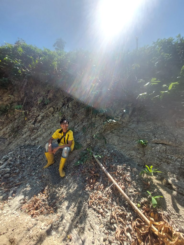 Geologi untuk Pembangunan Berkelanjutan: Potensi Hidrokarbon dan Kerawanan Longsor di Daerah Sidokumpul, Kendal